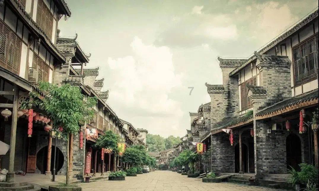 夏克立发视频否认虐待出轨传闻：我是个好父亲和好丈夫